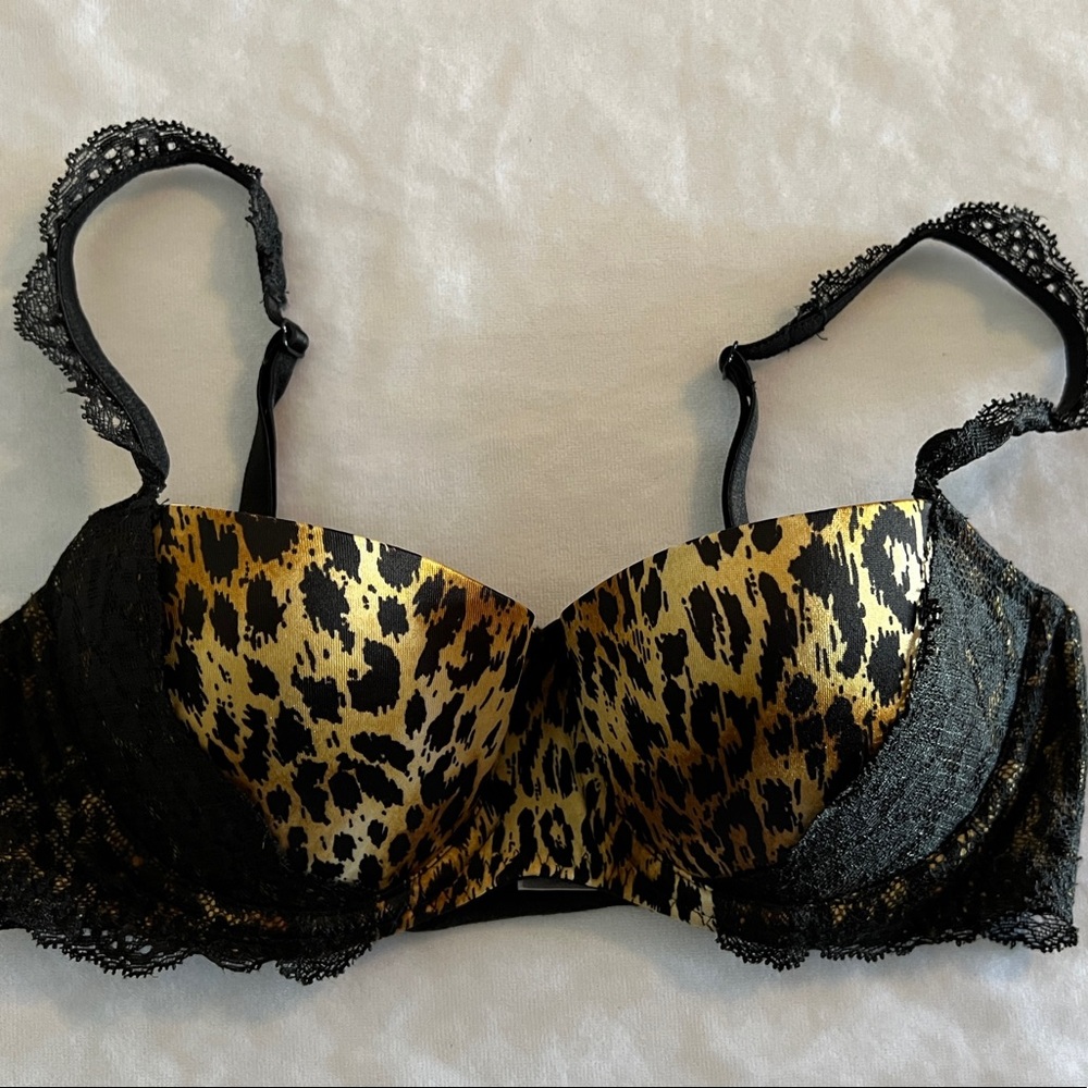 32C Victoria Secret Balconet Cheetah Animal Print Lace Bra Black Padded Lined
